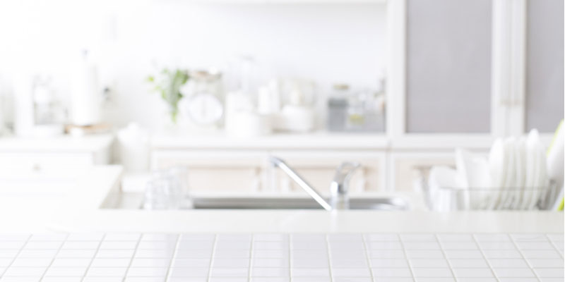 5 Unexpected Drawbacks To All-White Kitchens